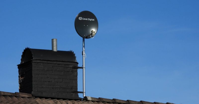 Åtgärd av defekt TV samt dålig satellitsignal.